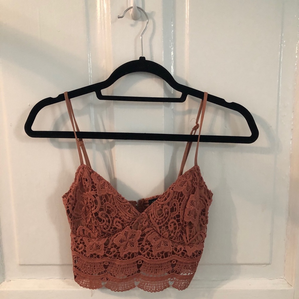 Kendall and Kylie crop top